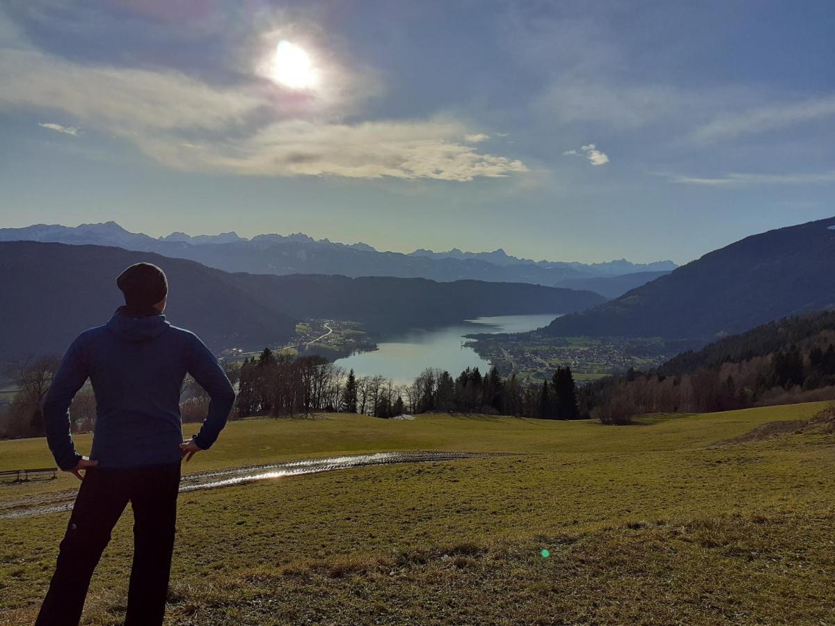 Apartment Fischer Mit Privatstrand Steindorf am Ossiacher See Esterno foto